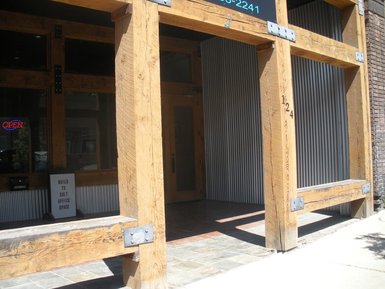 More Photos Of 124 McKinley Ave, Kellogg Coworking Space