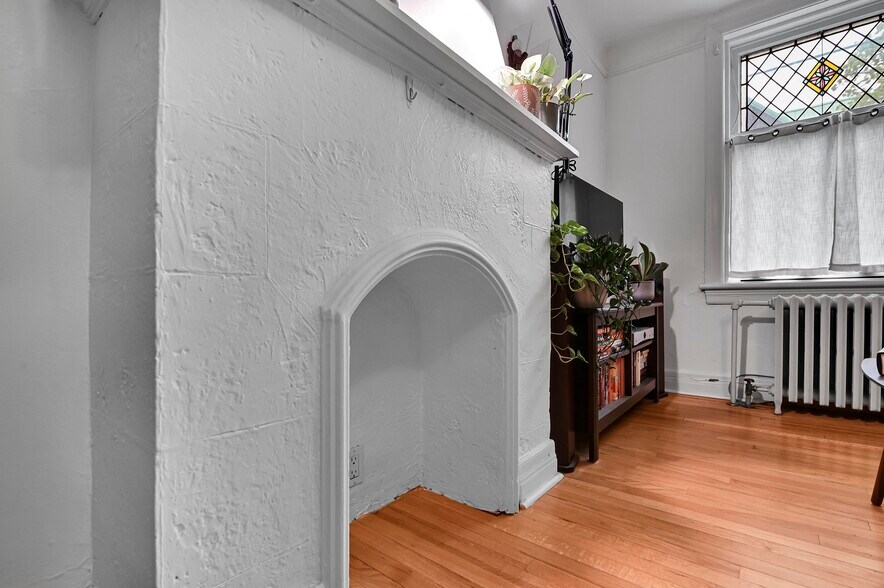More Photos Of 61 Cartier St, Ottawa Apartments For Sale