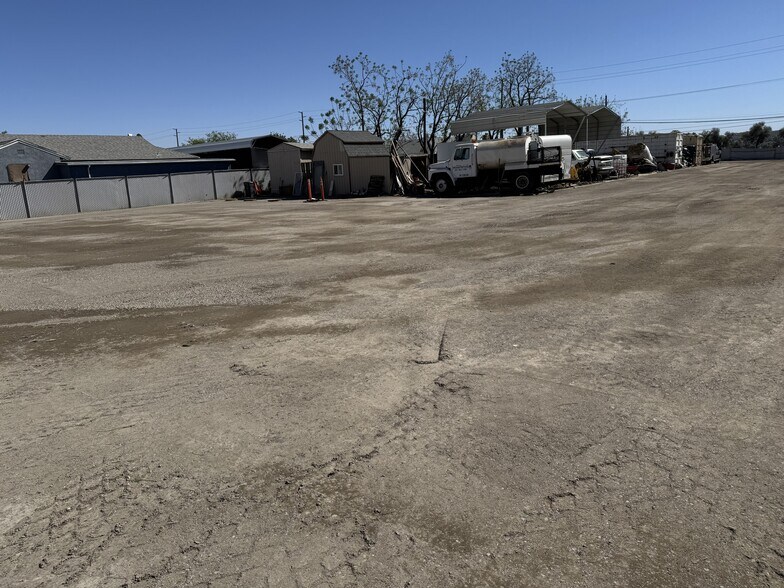 More Photos Of 23320-23330 Cajalco Rd, Perris Land For Lease