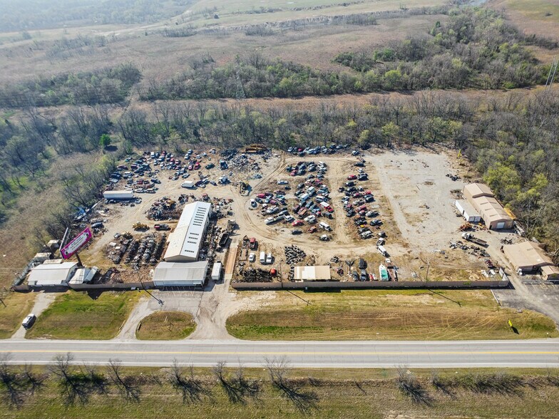 More Photos Of 23780 E Admiral Pl, Catoosa Service For Sale