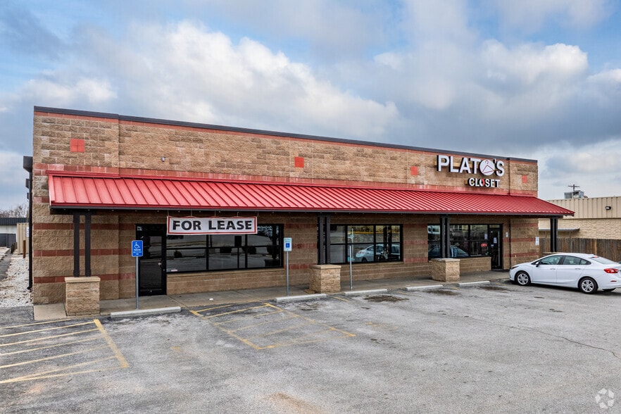 More Photos Of 1258 E Battlefield St, Springfield General Retail For Lease