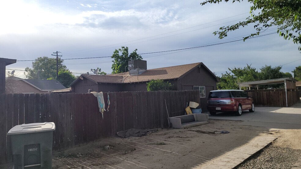 More Photos Of 9820 Greenacres Dr, Bakersfield Apartments For Sale