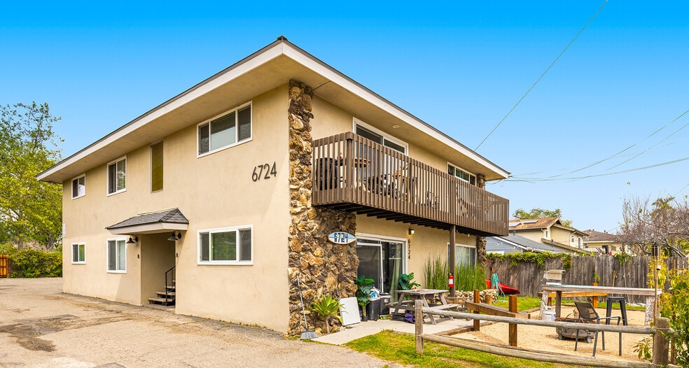 Primary Photo Of 6724 Pasado Rd, Goleta Apartments For Sale