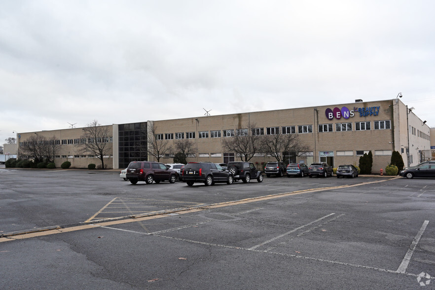 Primary Photo Of 6900 Lindbergh Blvd, Philadelphia Distribution For Lease