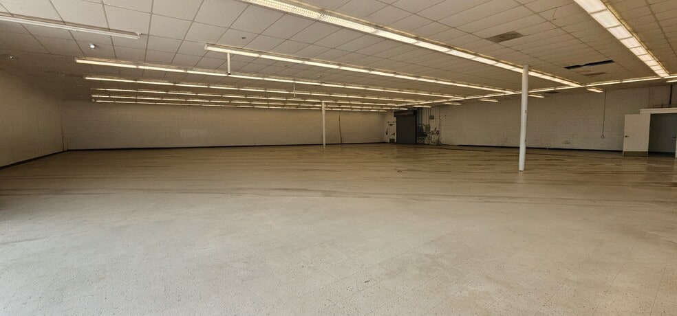 More Photos Of 4205 Old Jacksboro Hwy, Wichita Falls Freestanding For Lease