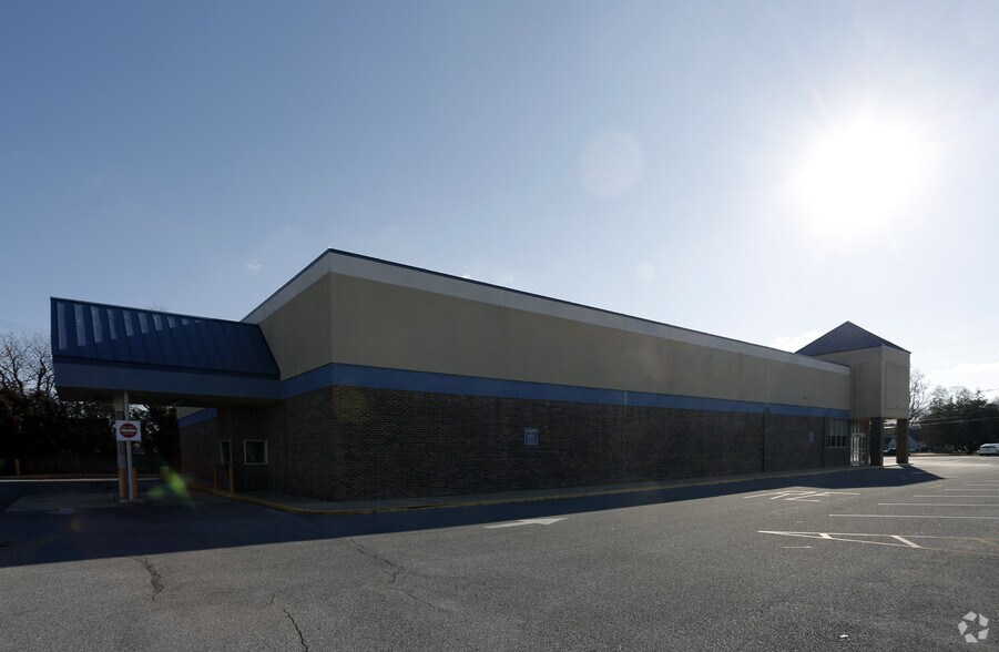 More Photos Of 701 Atlanta Rd, Seaford Freestanding For Lease