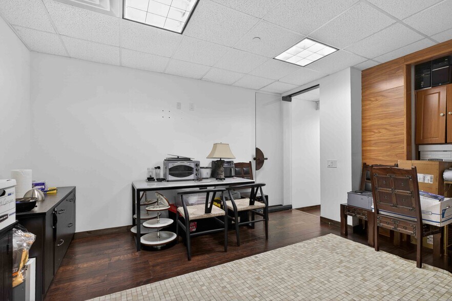 More Photos Of 1767 Standard Ave, Glendale Office For Lease