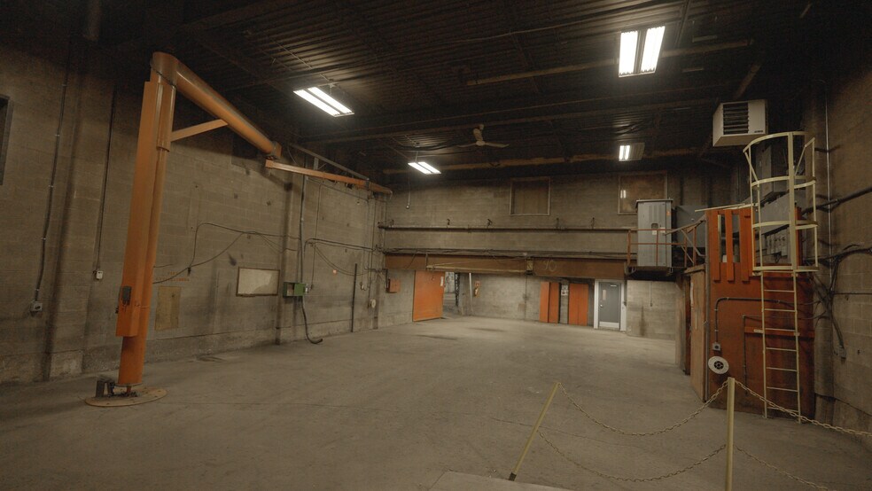 More Photos Of 135 York Street E St, Yorkton Warehouse For Sale