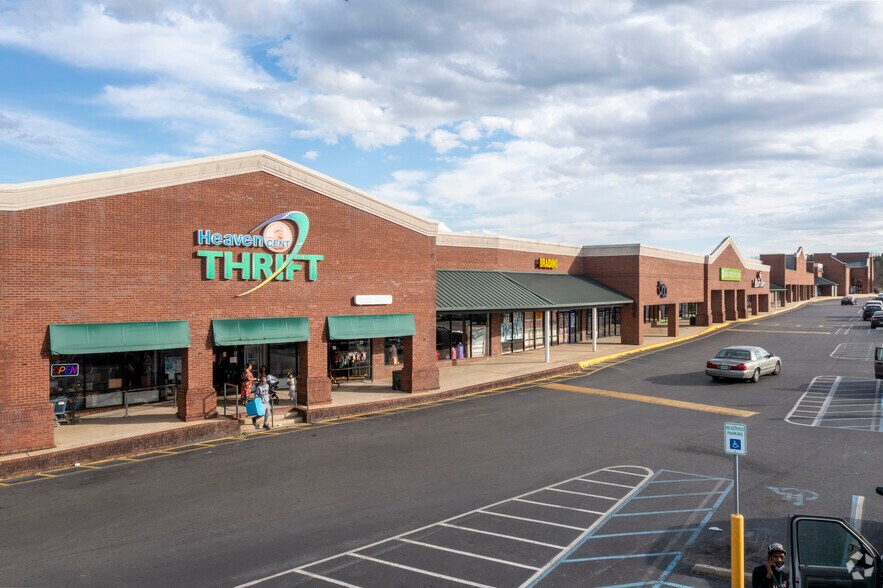 More Photos Of 1671-1691 Center Point Pky, Birmingham Unknown For Lease