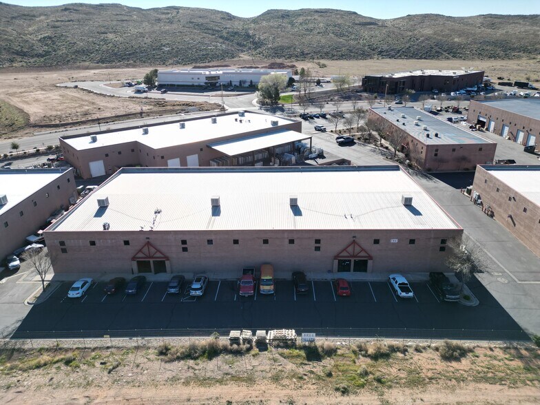 More Photos Of 459 N Old Highway 91, Hurricane Warehouse For Lease