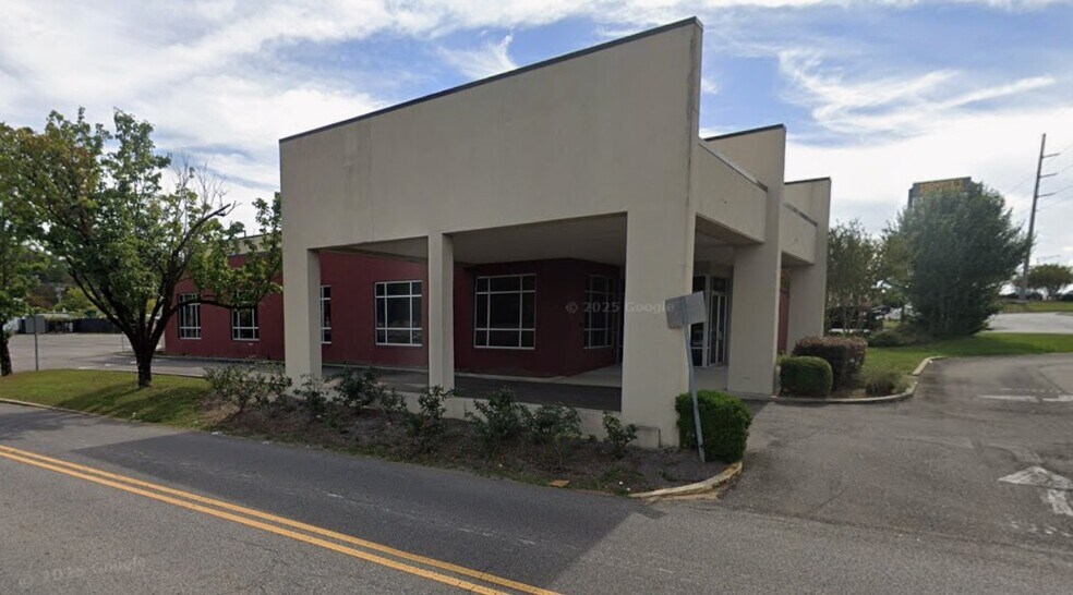 More Photos Of 1575 Montgomery Hwy, Vestavia Hills Medical For Lease