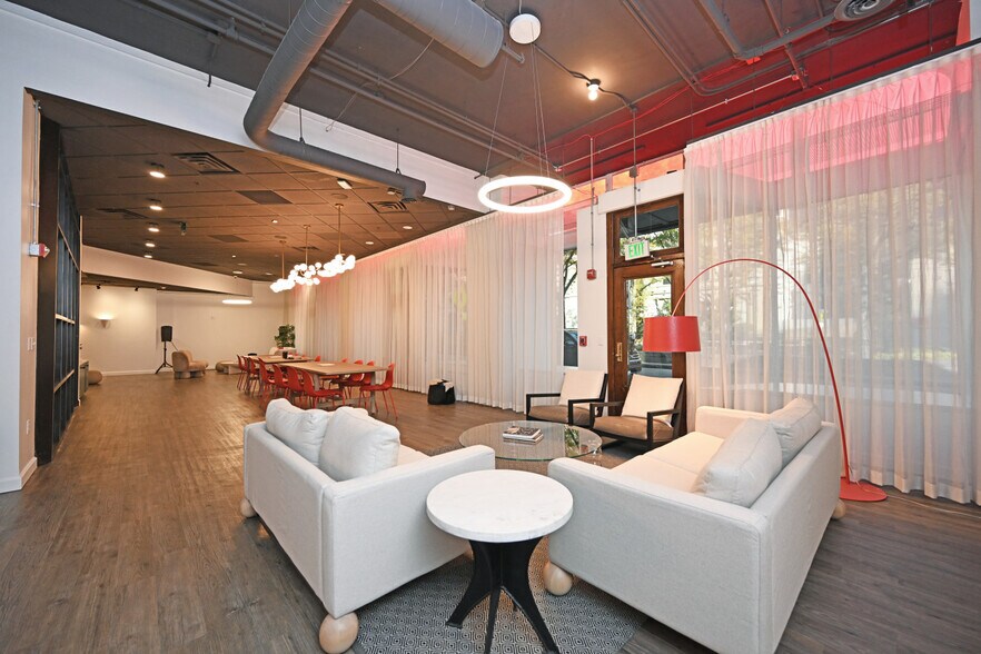 More Photos Of 19 Garfield Pl, Cincinnati Multifamily For Sale