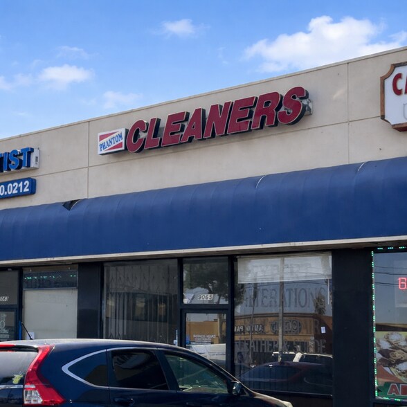 More Photos Of 9059-9079 Van Nuys Blvd, Panorama City Storefront For Lease