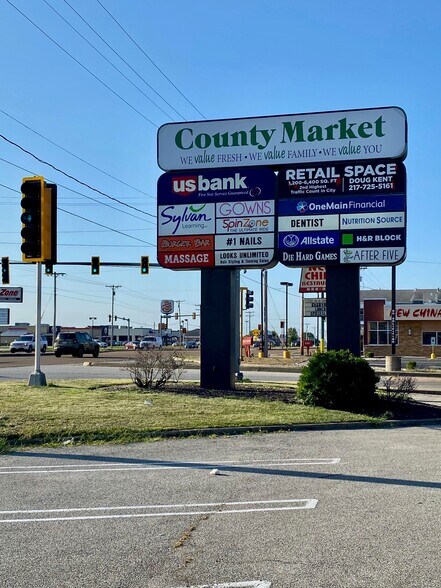 More Photos Of 2719-2777 S 6th St, Springfield General Retail For Sale