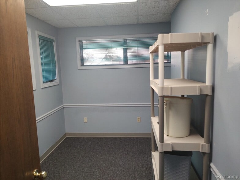 More Photos Of 5154 Miller Rd, Flint Medical For Sale