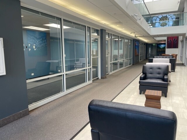 More Photos Of 1S443 Summit Ave, Oakbrook Terrace Medical For Sale