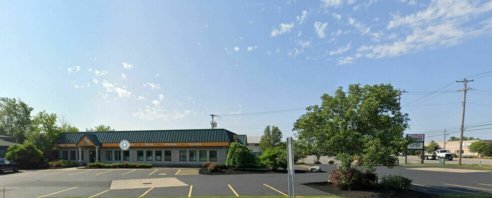 More Photos Of 5575 Transit Rd, Amherst General Retail For Sale