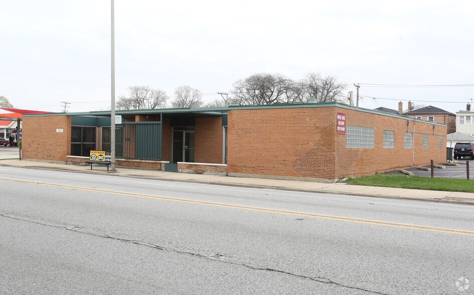 More Photos Of 1405 S Harlem Ave, Berwyn Office For Sale