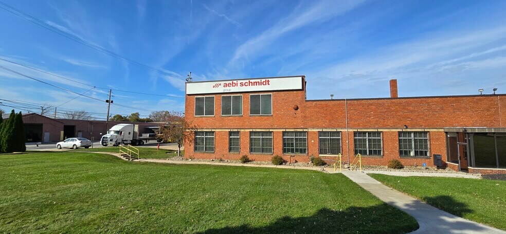 More Photos Of 18513 Euclid Ave, Cleveland Industrial For Sale