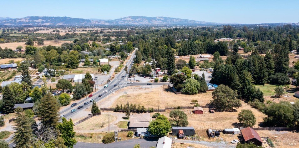 More Photos Of 1794 Hwy 116 S 1794 Hwy 116 S, Sebastopol Flex For Sale