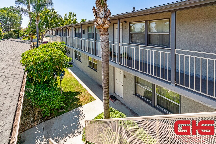 More Photos Of 380 S Sierra Madre Blvd, Pasadena Apartments For Sale