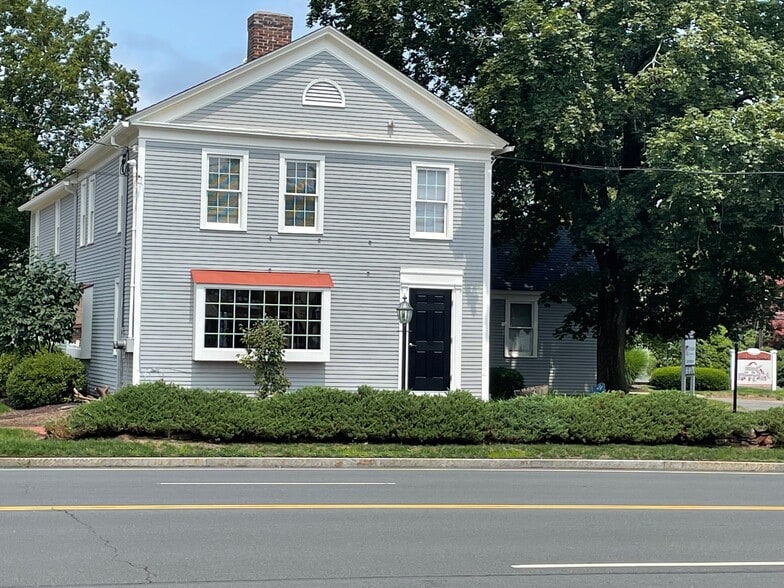 Primary Photo Of 24 E Main St, Avon Office For Lease