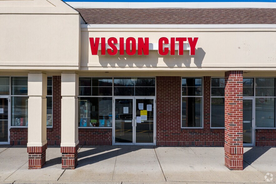 More Photos Of 1425-1433 Route 300, Newburgh Unknown For Lease