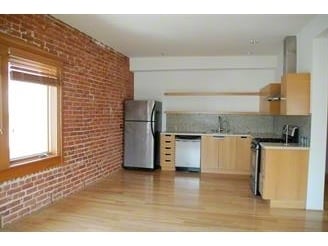 More Photos Of 8 Brooks Ave, Venice Apartments For Lease