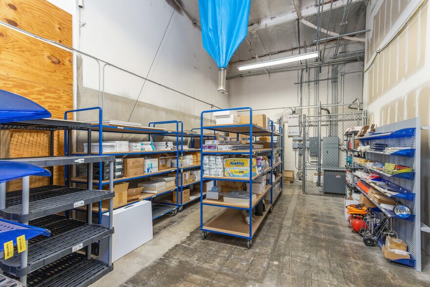 More Photos Of 2991-2995 E White Star Ave, Anaheim Warehouse For Sale