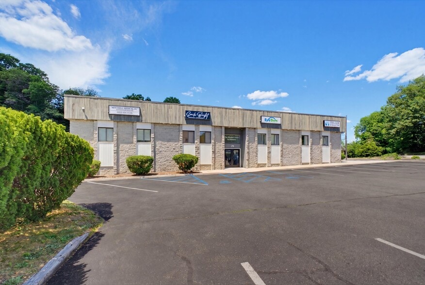 More Photos Of 572 Route 6, Mahopac Medical For Lease