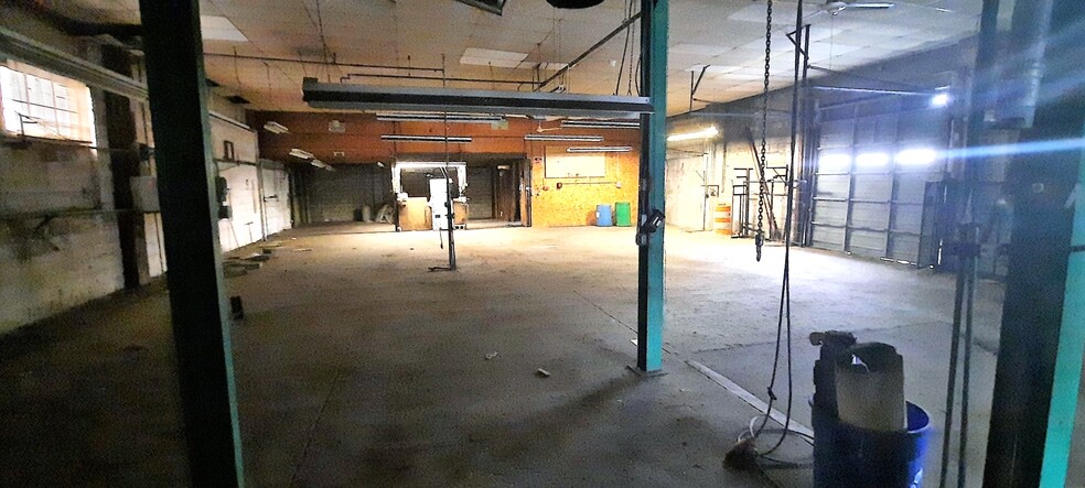 More Photos Of 301 Bergen St, Harrison Warehouse For Sale