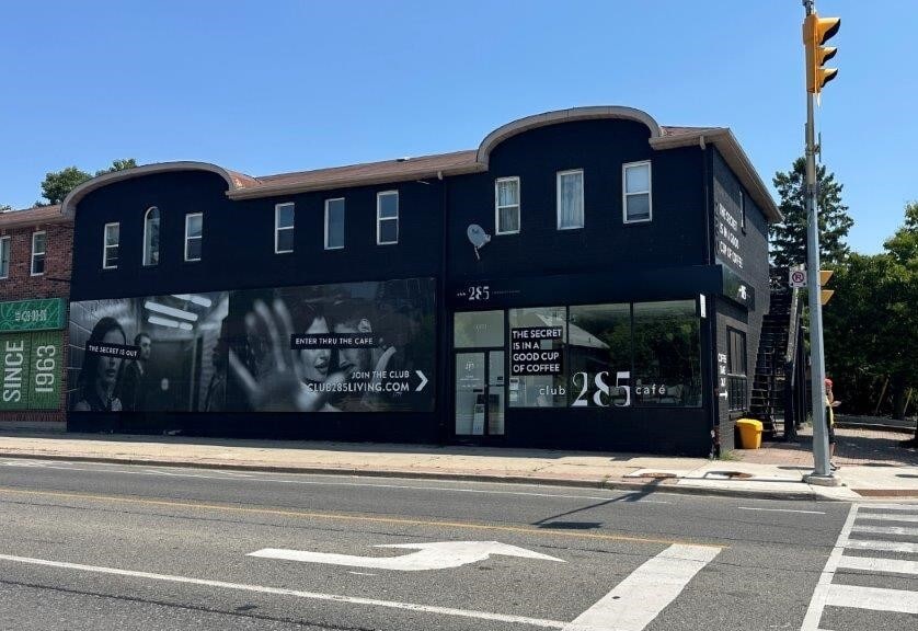 More Photos Of 280 Viewmount Ave, Toronto Storefront Retail Residential For Lease