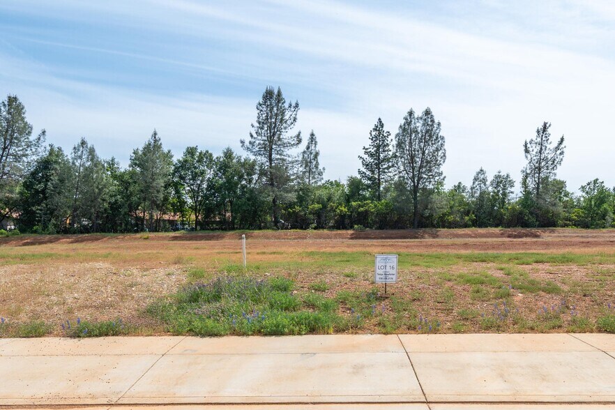 More Photos Of Rancho Industrial Park, Redding Land For Sale