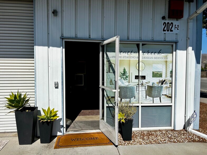More Photos Of 202 Tank Farm Rd, San Luis Obispo Office For Lease