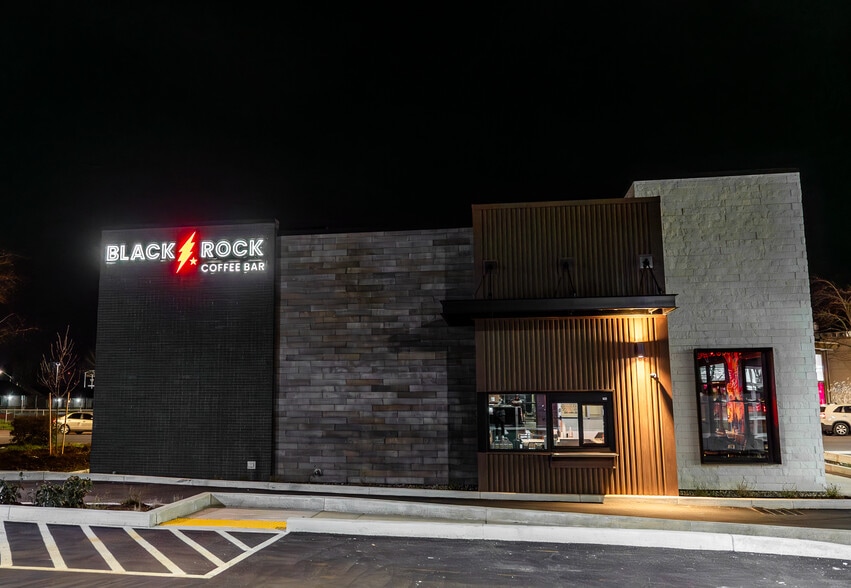 More Photos Of 1320 W 7th Ave, Eugene Convenience Store For Sale