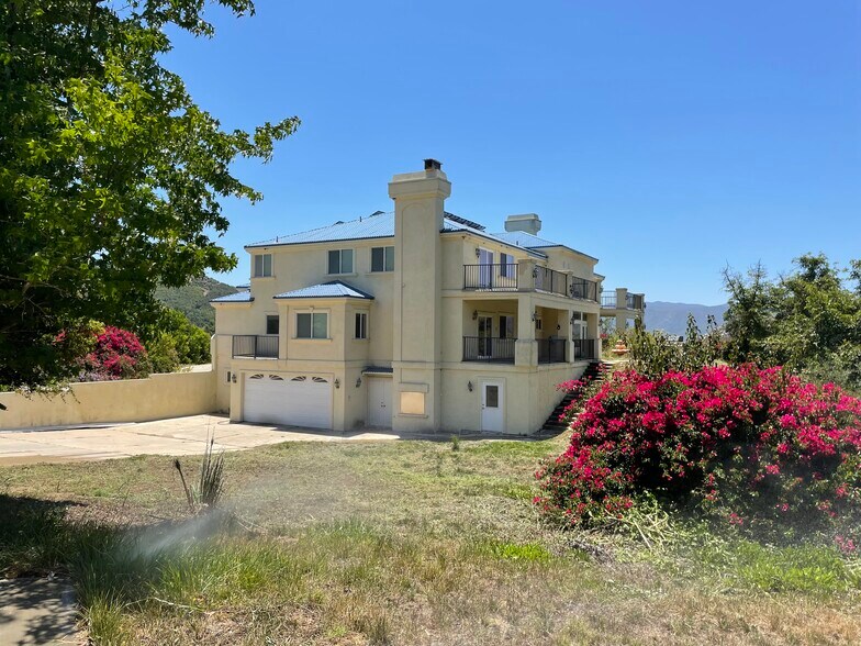 More Photos Of 44952 Vista del Mar, Temecula Winery Vineyard For Sale