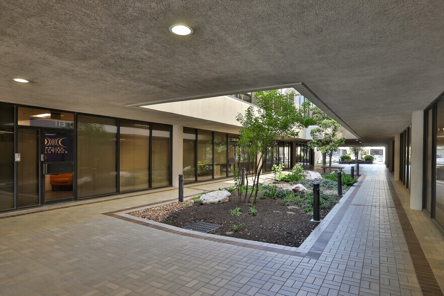 More Photos Of 4801 NW Loop 410, San Antonio Office For Lease