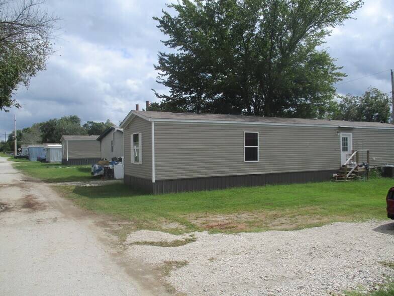 More Photos Of 814 S Kern Ave, Okmulgee Apartments For Sale