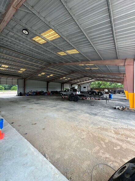 More Photos Of 18330 Mueschke Rd, Cypress Distribution For Sale