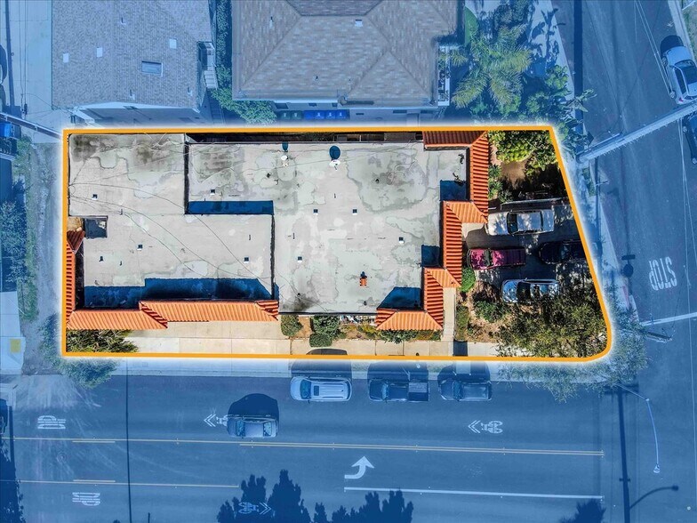 More Photos Of 4204 Boundary St, San Diego Apartments For Sale