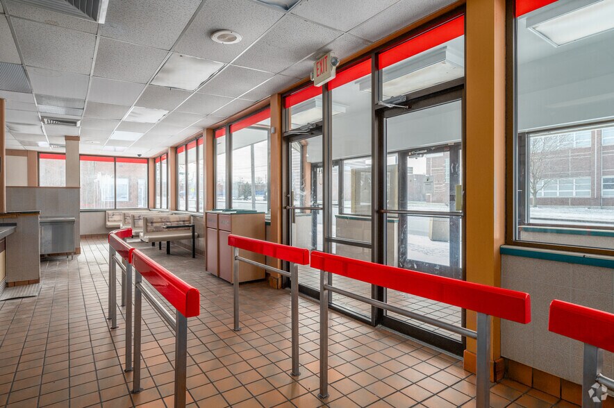 More Photos Of 4869 Turney Rd, Garfield Heights Fast Food For Sale