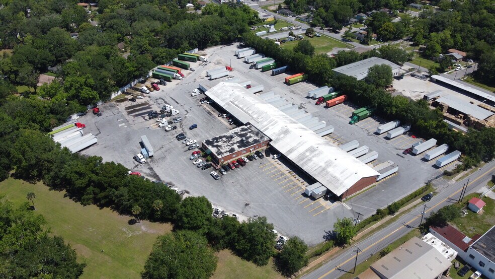 More Photos Of 900 Canal St, Jacksonville Distribution For Lease