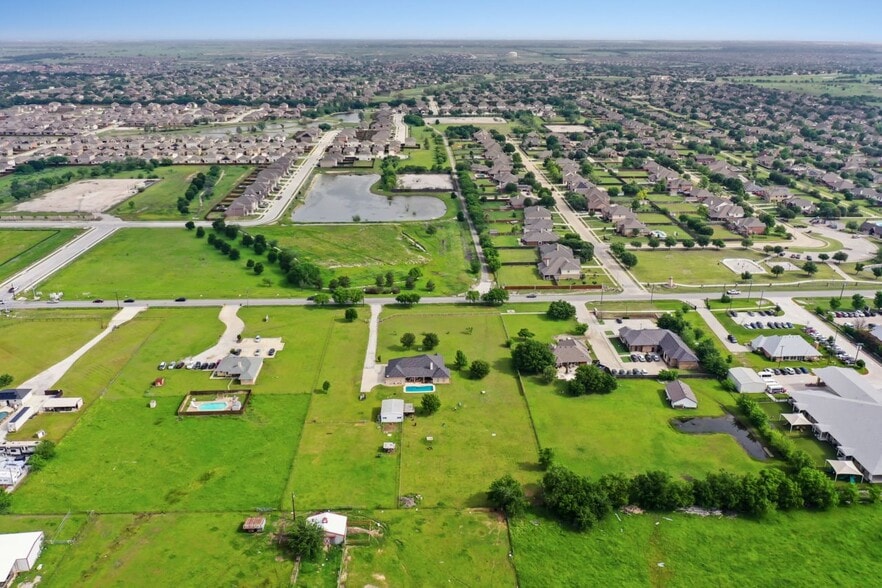 More Photos Of 1425 Avondale Haslet Rd, Haslet Land For Sale