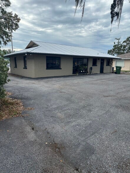 More Photos Of 3010 Manatee Ave, Bradenton Medical For Sale