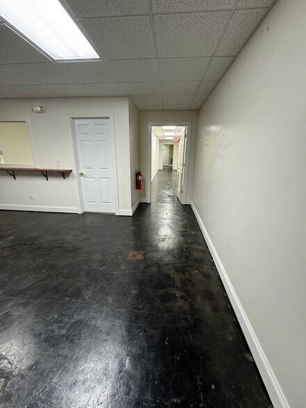 More Photos Of 101-103 4th St N, Oneonta Office For Lease
