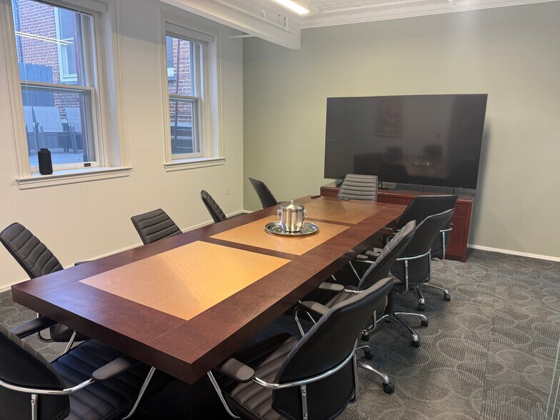 More Photos Of 47-49 N Christian St, Lancaster Coworking Space