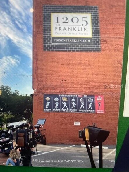 More Photos Of 1205 N Franklin St, Tampa Loft Creative Space For Lease