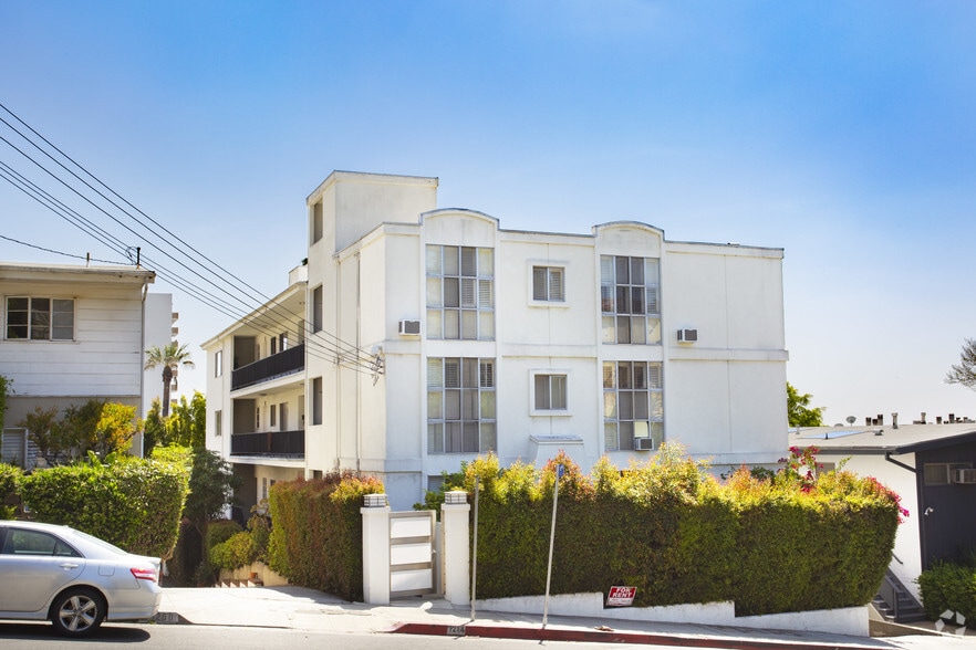 More Photos Of 1214 N Clark St, West Hollywood Apartments For Sale