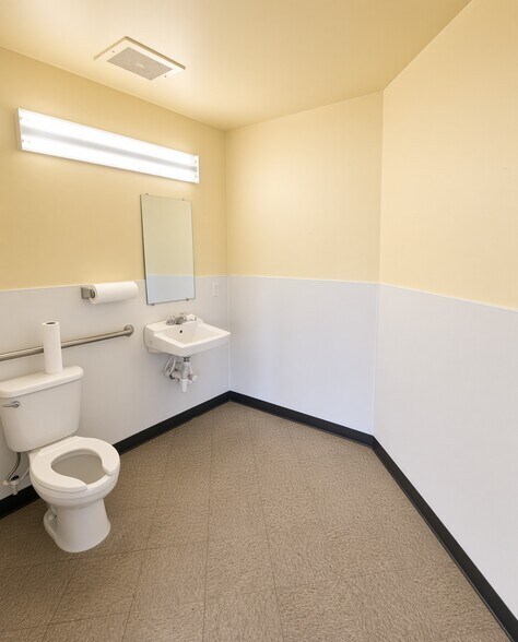 More Photos Of 6725 N US Highway 1, Cocoa Unknown For Lease