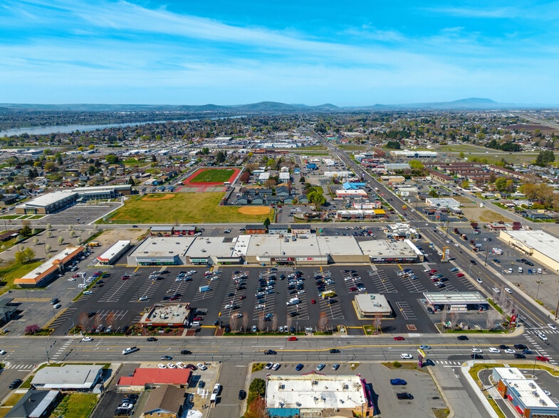 More Photos Of 1308-1408 N 20th Ave, Pasco Unknown For Lease